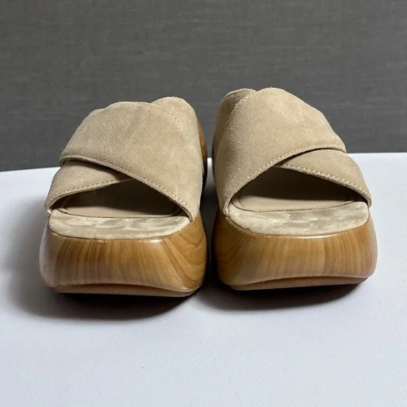 Zara Sandals 38 Beige Sand Nude Suede Platform Clog Shoes Faux Wood Chunky Heels - Picture 3 of 14
